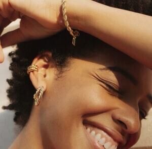 Rendor Victoria 14K Gold Plated Braided Double Hoop Earrings NIP Pouch